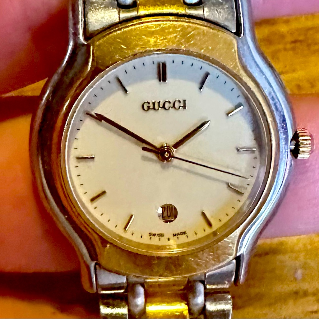 Gucci 8000l Quartz Wristwatch